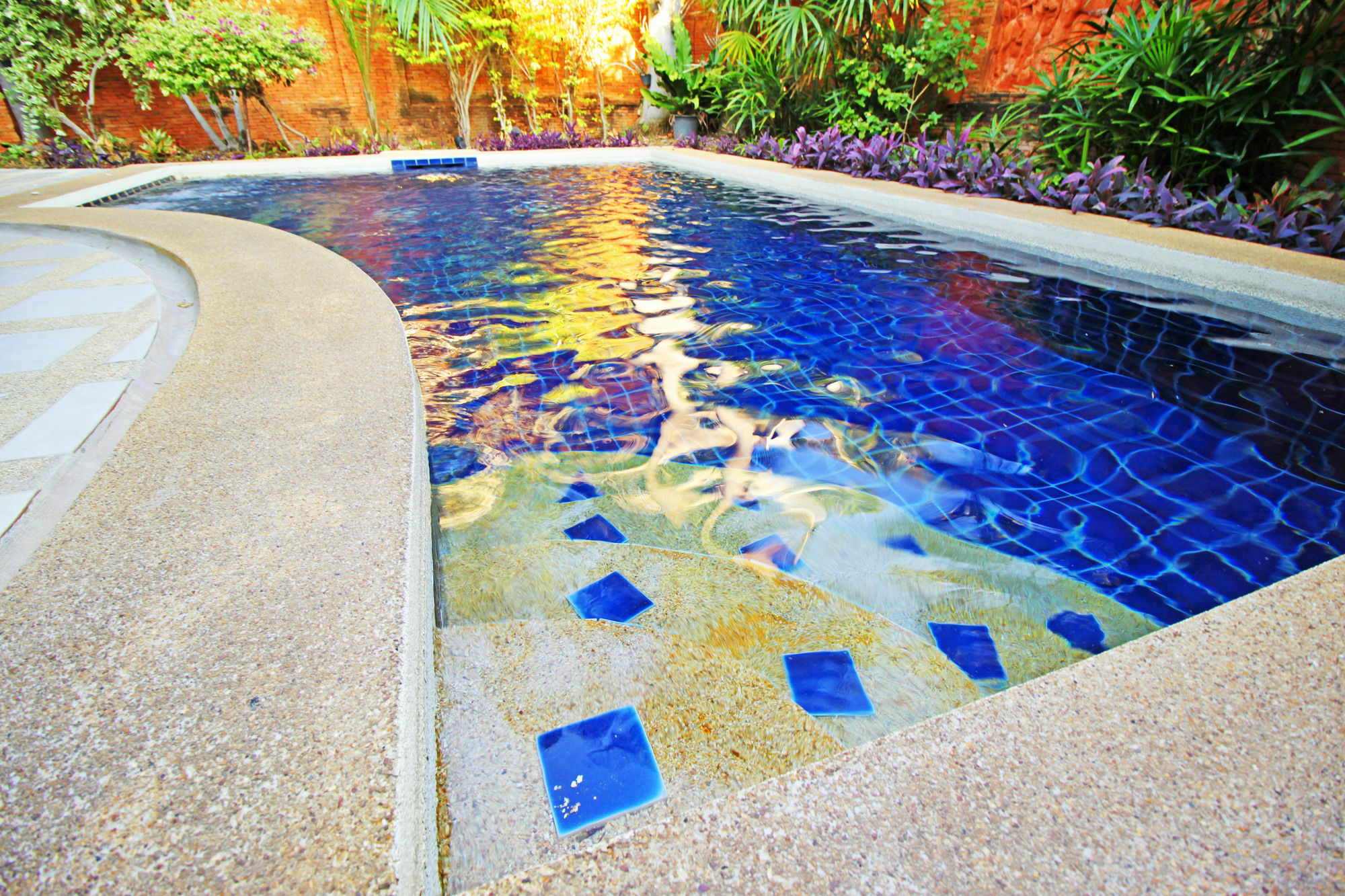 Cosy Beach Pool Villas By Pattaya Sunny Rentals Exterior photo