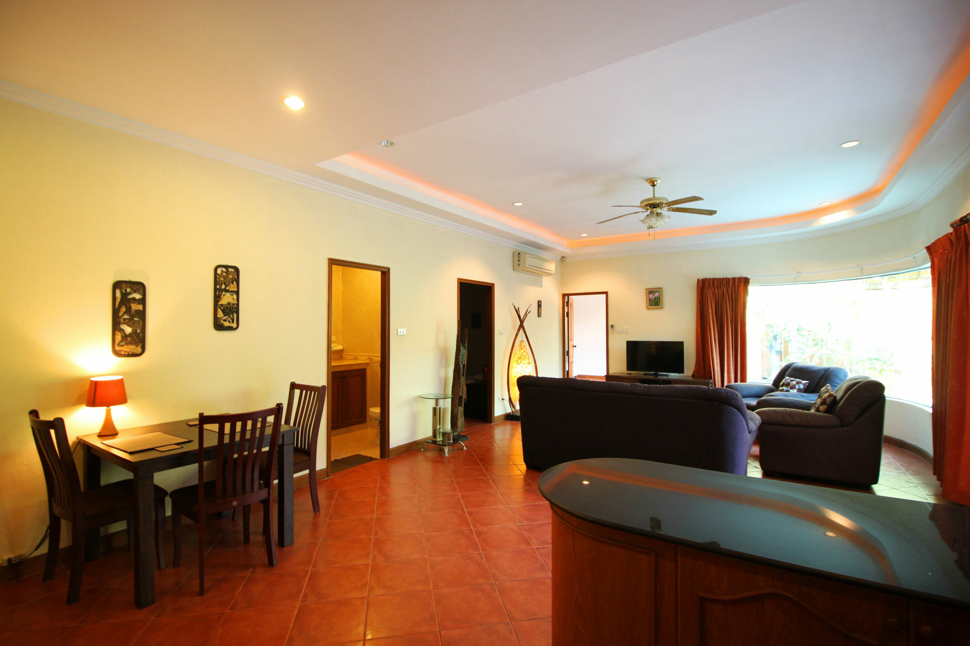 Cosy Beach Pool Villas By Pattaya Sunny Rentals Exterior photo