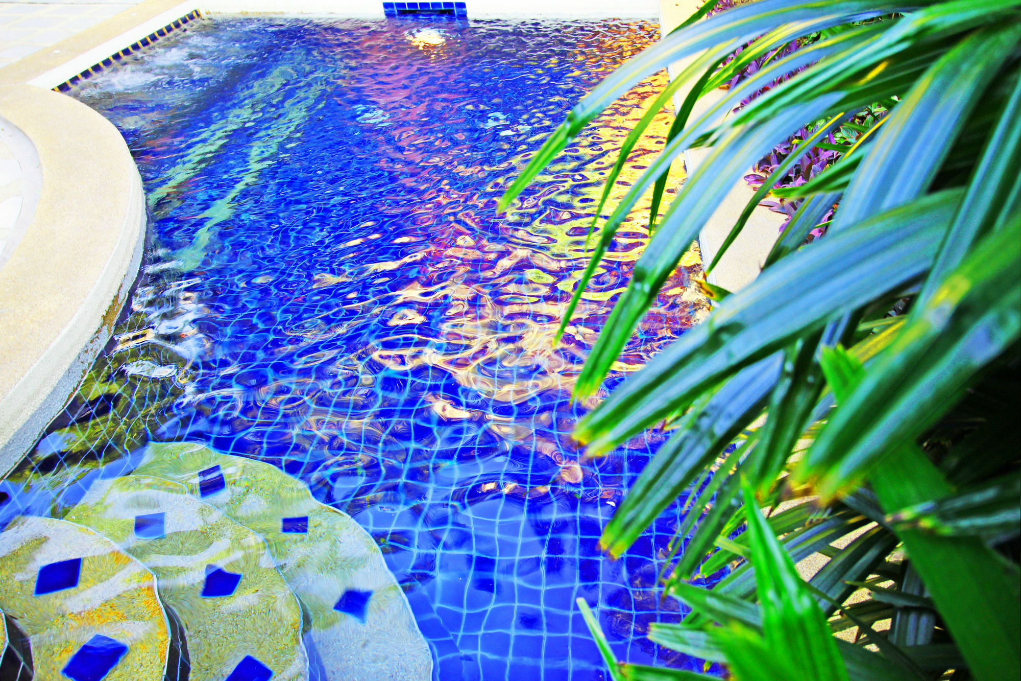 Cosy Beach Pool Villas By Pattaya Sunny Rentals Exterior photo