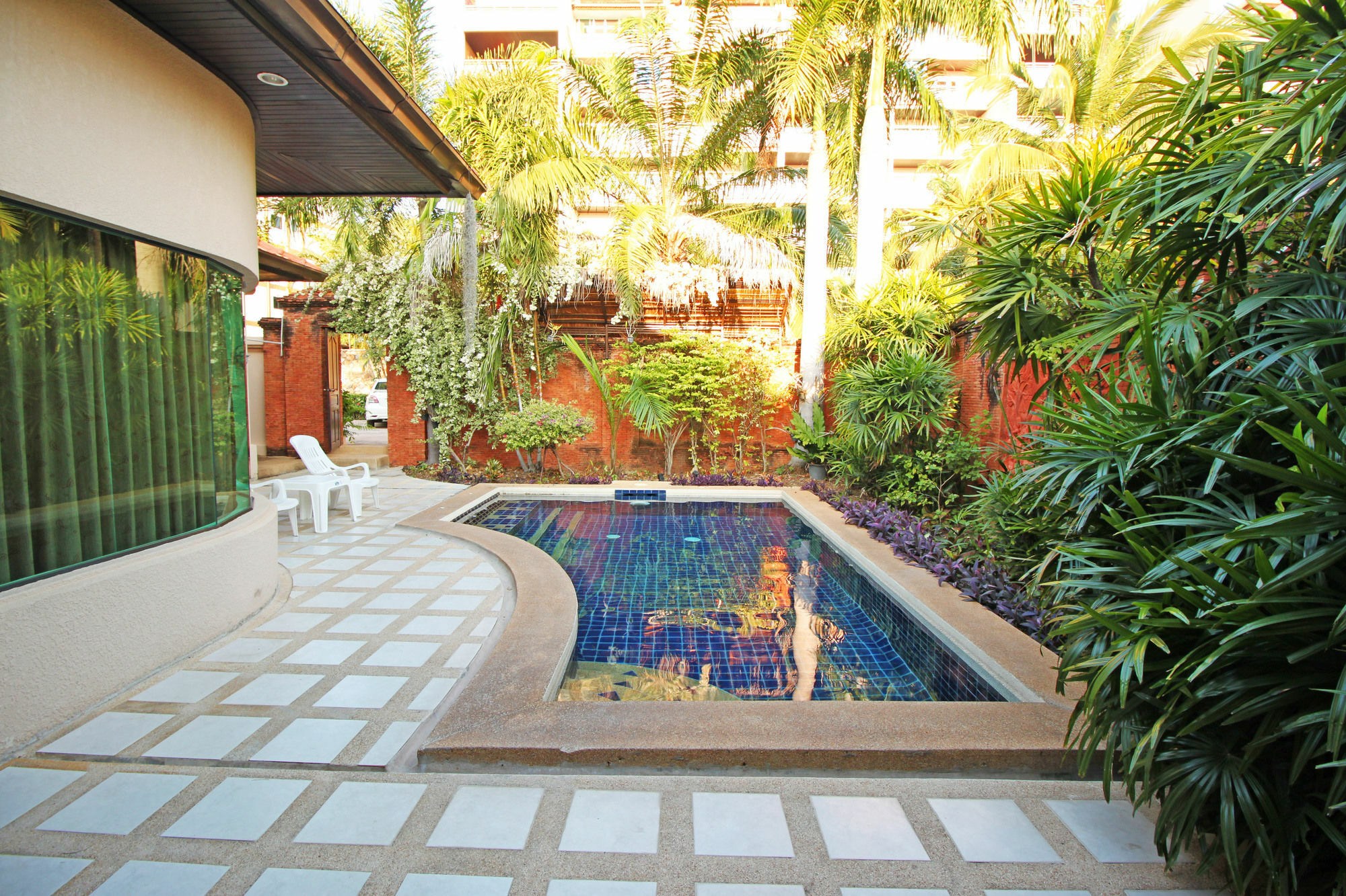 Cosy Beach Pool Villas By Pattaya Sunny Rentals Exterior photo
